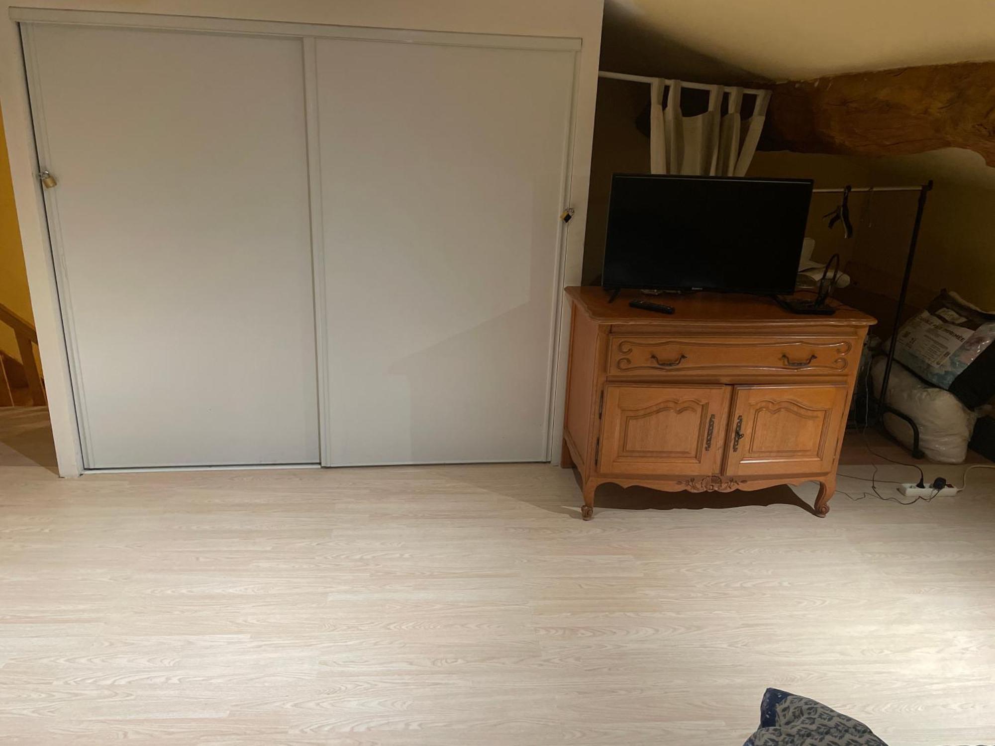 Chambre Simple Proche Aeroport Pusignan Extérieur photo