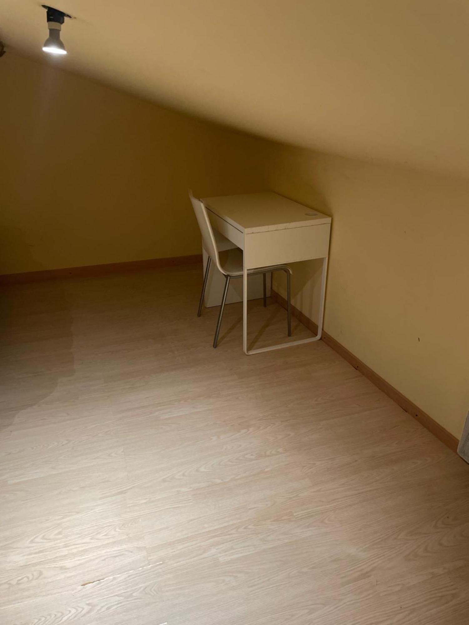 Chambre Simple Proche Aeroport Pusignan Extérieur photo